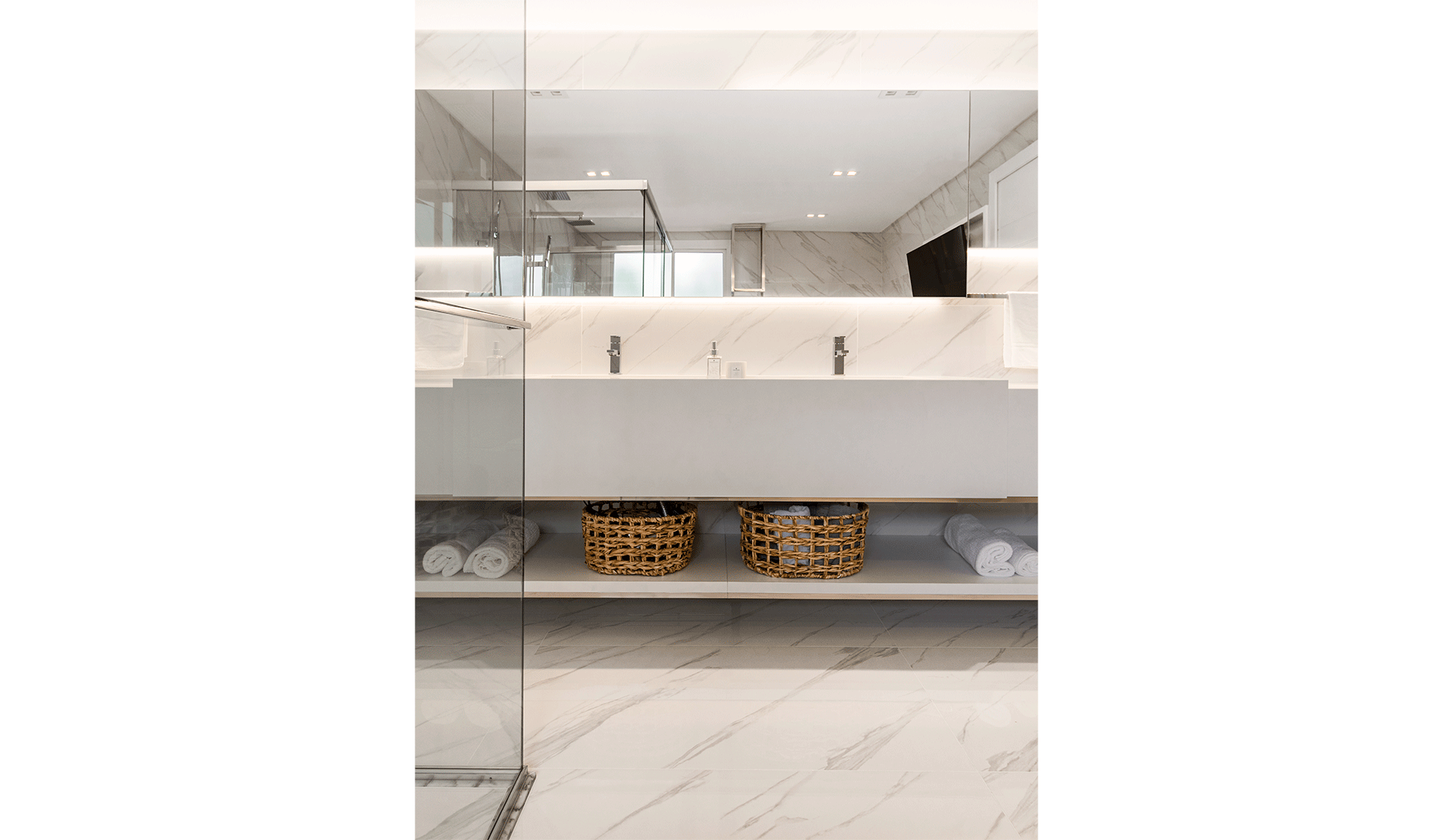 Bathroom 8